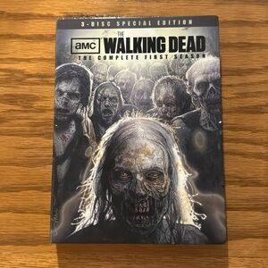The Walking Dead The Complete First Season- 3 disc special